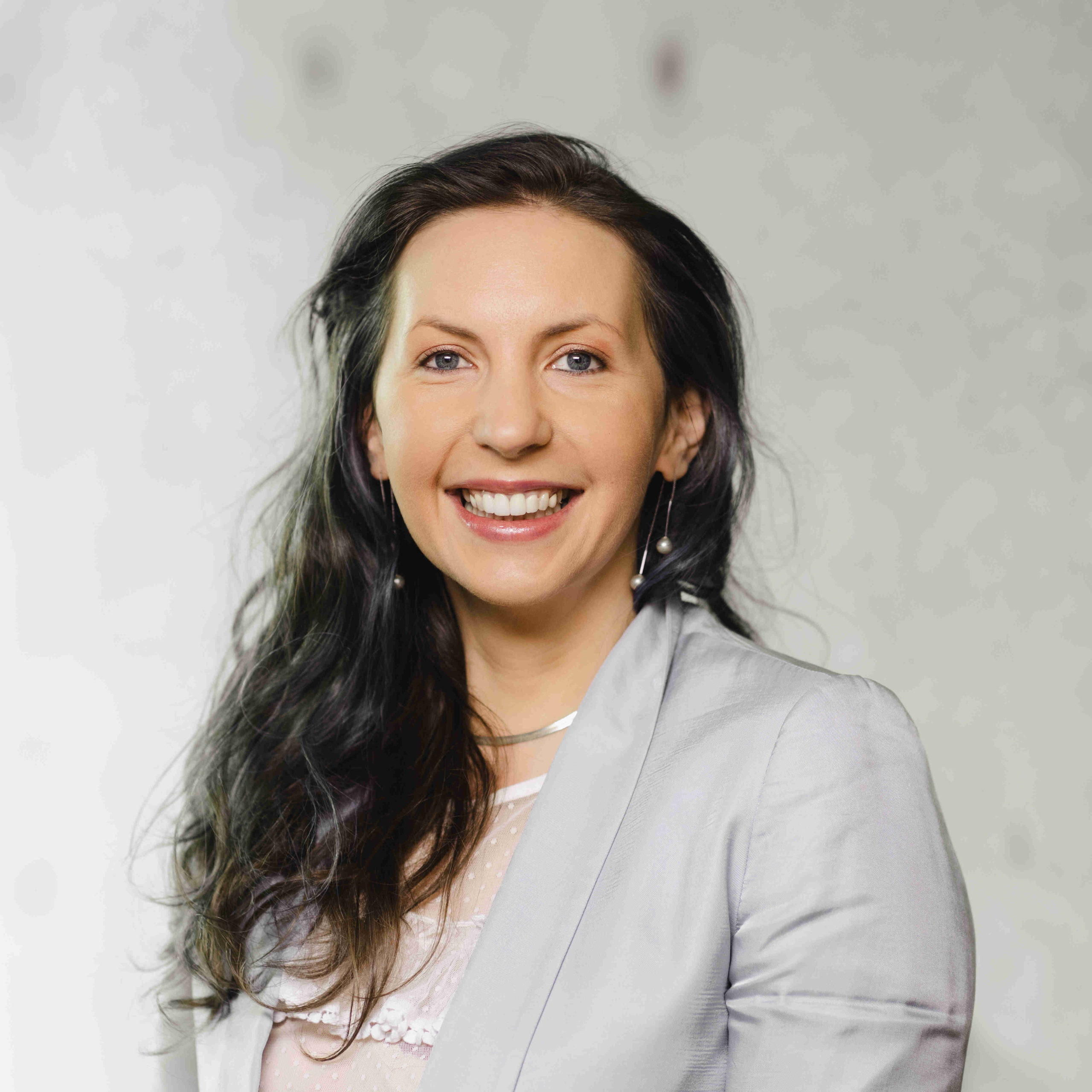 Melinda Everett headshot