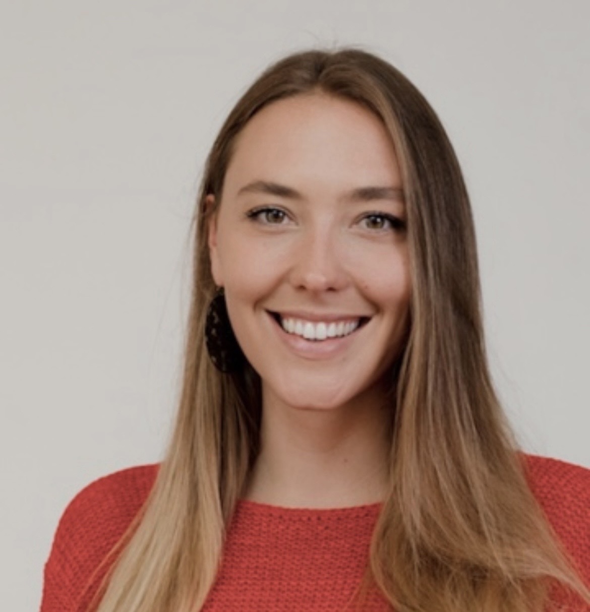 Sophie_Headshot